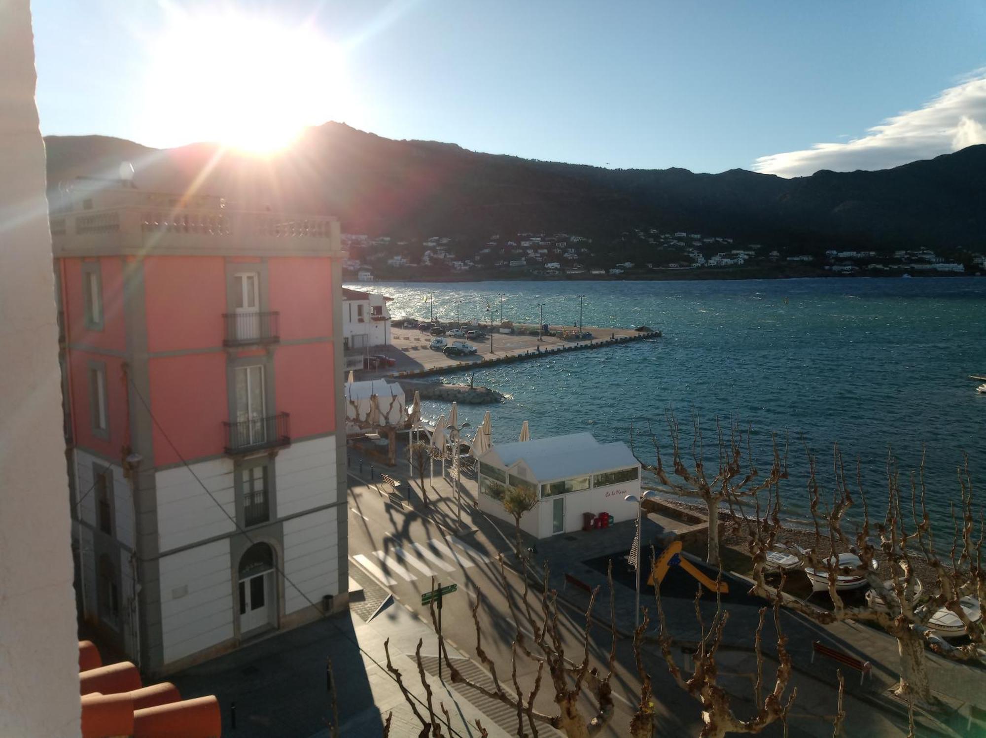 Artmony Piso Centro Del Pueblo Vista Frente Al Mar Appartement Plein Centre En Front De Mer El Port De La Selva Luaran gambar